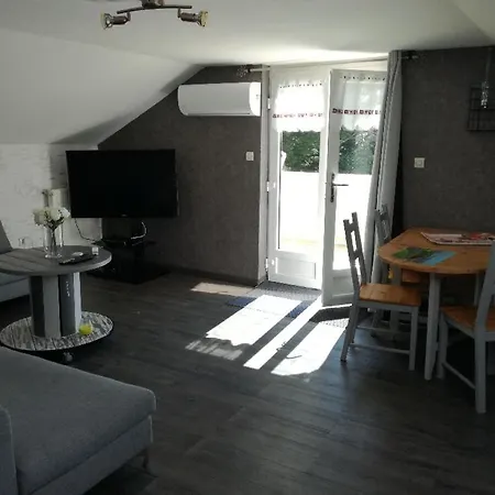 Ferienwohnung Le Meuble Du Pont Ferques Exterior foto
